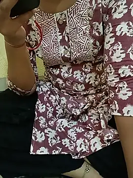 Snapshot of Seema_yadav01 chatting on June 2026 05:12:02 AM Seema yadav01 online show from June 2026 05:12:02 AM