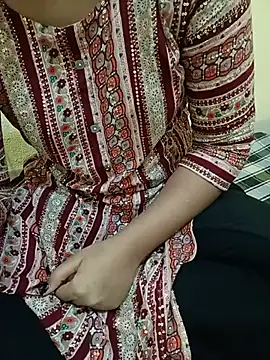 Snapshot of Seema_yadav01 chatting on July 2026 05:27:02 AM Seema yadav01 online show from July 2026 05:27:02 AM