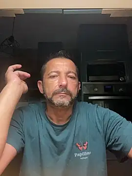 Snapshot of daddy3945 chatting on June 2026 04:18:02 AM daddy3945 online show from June 2026 04:18:02 AM