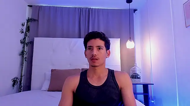 Alejo-and-Thiago online show from August 2026 12:29:02 PM