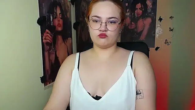 Snapshot of RinaRiii chatting on May 2026 12:12:01 PM RinaRiii online show from May 2026 12:12:01 PM