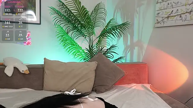 Snapshot of Rose_verby chatting on July 2026 04:12:01 AM Rose verby online show from July 2026 04:12:01 AM