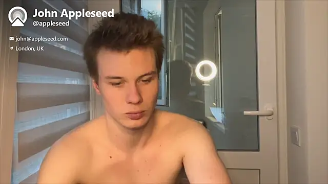 JohnDou2144 online show from May 2026 05:41:02 PM