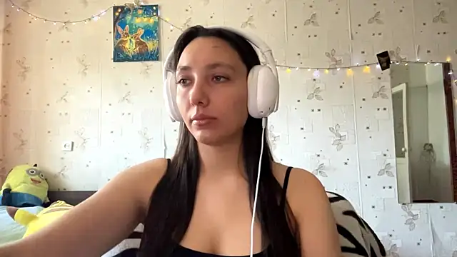 Snapshot of SheeringGape chatting on May 2026 01:35:01 AM SheeringGape online show from May 2026 01:35:01 AM