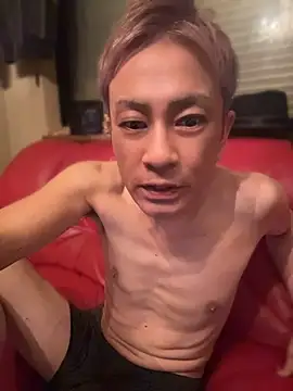 Snapshot of takashi1113 chatting on May 2026 04:48:02 PM takashi1113 online show from May 2026 04:48:02 PM