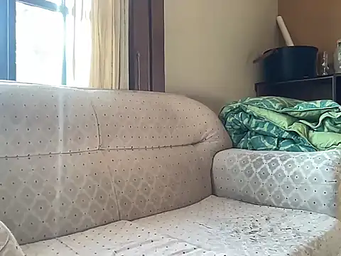 alecsgzz online show from June 2026 08:53:02 PM