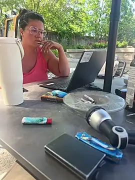 Snapshot of Madamebeton chatting on June 2026 08:20:02 PM Madamebeton online show from June 2026 08:20:02 PM