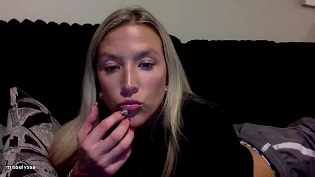 Misss alyssaaa online show from June 2026 03:12:01 AM