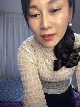 Yu-Meimei online show from May 2026 04:06:01 AM