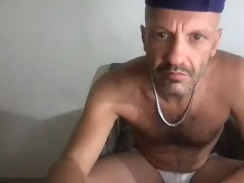 french solo X online show from May 2026 08:11:01 AM