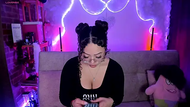 Snapshot of liz_martins1 chatting on June 2026 02:35:02 AM liz martins1 online show from June 2026 02:35:02 AM
