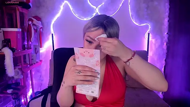 Snapshot of liz_martins1 chatting on August 2026 02:24:01 AM liz martins1 online show from August 2026 02:24:01 AM