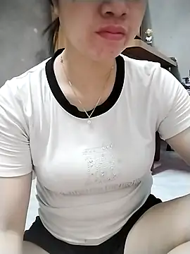 Girl lovebaby online show from May 2026 01:58:02 AM