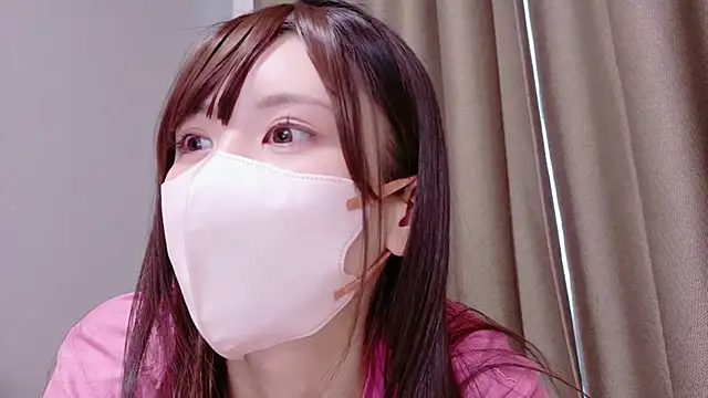Snapshot of hina_mochi chatting on May 2026 03:48:01 AM hina mochi online show from May 2026 03:48:01 AM