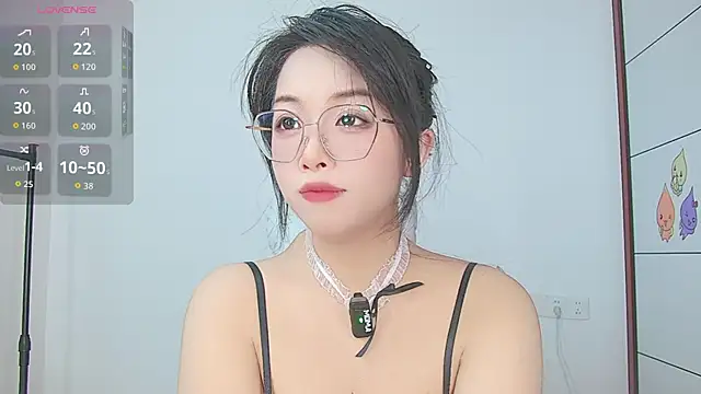 Snapshot of xiaoyu5 chatting on May 2026 12:10:01 PM xiaoyu5 online show from May 2026 12:10:01 PM