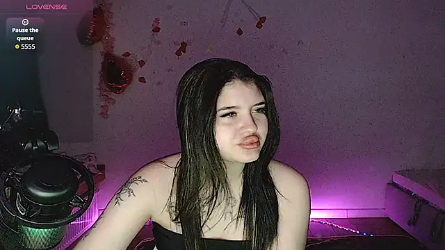 Snapshot of Blackangels chatting on May 2026 06:13:02 PM Blackangels online show from May 2026 06:13:02 PM