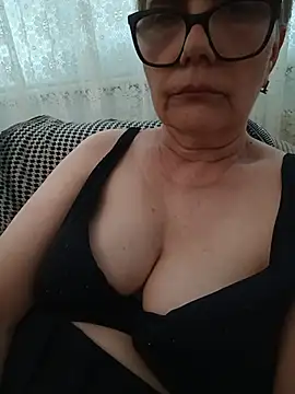 Snapshot of Sabina1967 chatting on June 2026 05:02:02 PM Sabina1967 online show from June 2026 05:02:02 PM