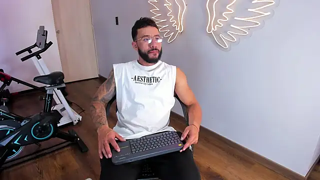 Snapshot of Axel_power_ chatting on May 2026 03:34:01 AM Axel power online show from May 2026 03:34:01 AM