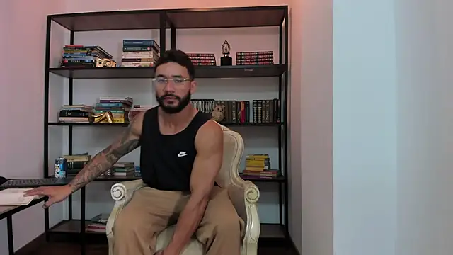 Snapshot of Axel_power_ chatting on May 2026 03:46:01 AM Axel power online show from May 2026 03:46:01 AM