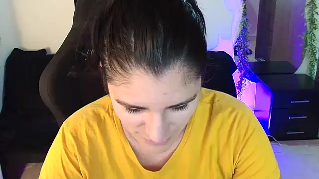 LUCYMILF SEXY online show from May 2026 05:52:01 PM
