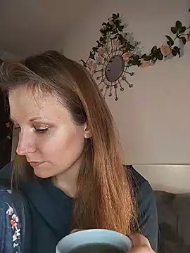 Candy Cougar online show from June 2026 06:49:01 AM