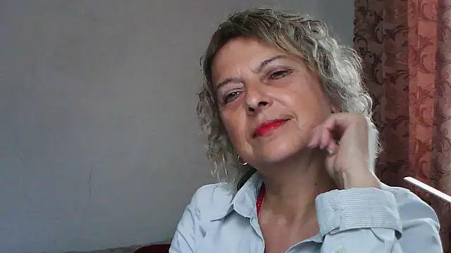 ElizabethGorden online show from July 2026 01:15:01 PM