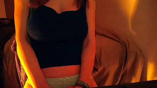 Carlyfr online show from March 2025 08:40:02 PM