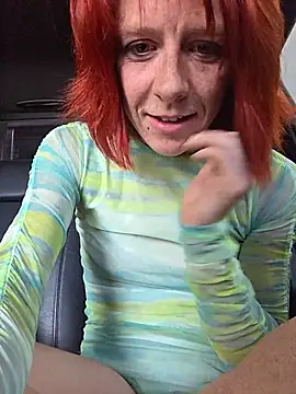 Snapshot of PoppyBoop chatting on June 2026 05:53:02 AM PoppyBoop online show from June 2026 05:53:02 AM