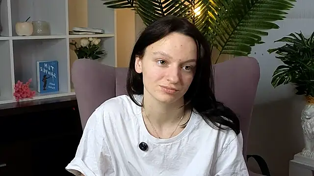 AdrianeMaltbia online show from May 2026 02:14:01 PM