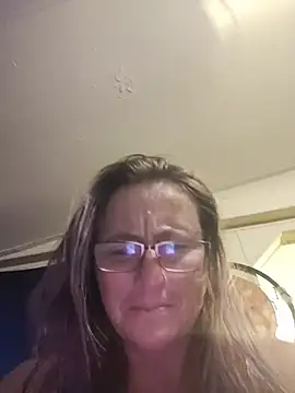 Snapshot of Queenle91 chatting on May 2026 11:56:01 PM Queenle91 online show from May 2026 11:56:01 PM