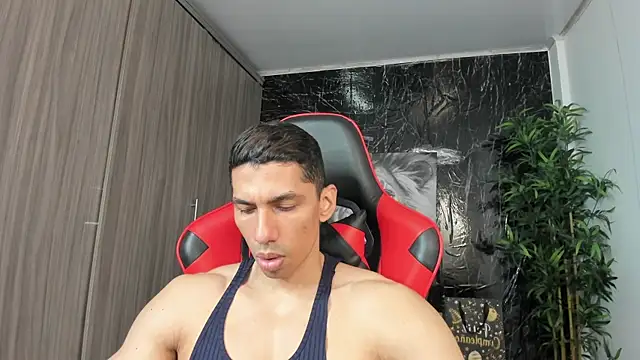 Erik castle online show from May 2026 03:30:02 PM
