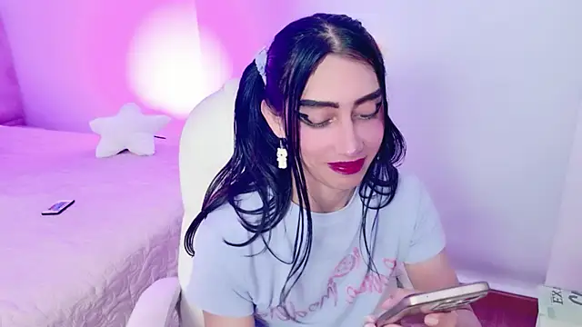 Alexadomina22 online show from July 2026 03:21:02 PM