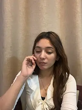 Snapshot of Lilywant chatting on June 2026 03:32:02 PM Lilywant online show from June 2026 03:32:02 PM