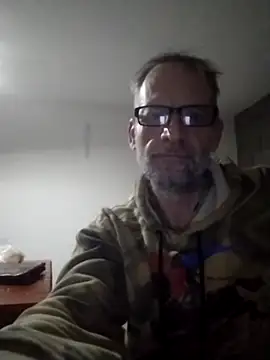 Snapshot of CulturedBus909 chatting on May 2026 09:49:01 AM CulturedBus909 online show from May 2026 09:49:01 AM