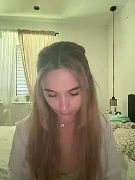 Snapshot of LillyStarr chatting on June 2026 11:25:01 AM LillyStarr online show from June 2026 11:25:01 AM