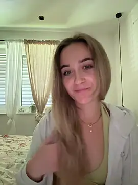Snapshot of LillyStarr chatting on July 2026 01:24:01 PM LillyStarr online show from July 2026 01:24:01 PM