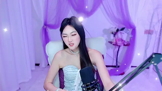 Snapshot of Tili_Lucky chatting on May 2026 12:46:01 PM Tili Lucky online show from May 2026 12:46:01 PM
