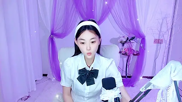 Snapshot of Tili_Lucky chatting on June 2026 01:27:01 AM Tili Lucky online show from June 2026 01:27:01 AM