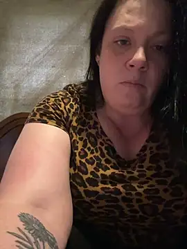 blueeyez1987 online show from May 2026 05:23:02 PM