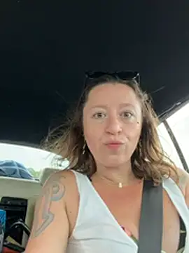 MoonlightOutlaws online show from July 2026 11:43:01 PM