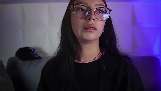 Snapshot of zara_bliss chatting on July 2026 11:01:02 AM zara bliss online show from July 2026 11:01:02 AM