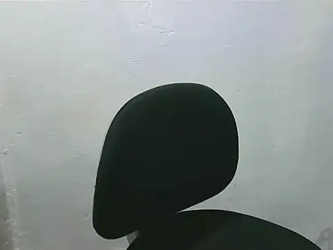 Brun3tt3n online show from February 2025 02:04:01 AM