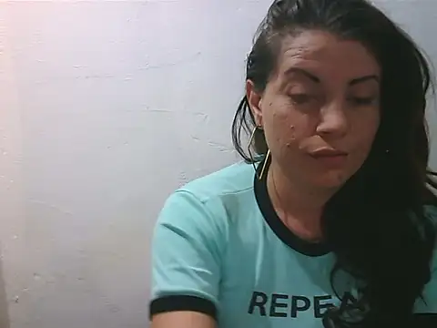 Brun3tt3n online show from February 2025 07:49:01 PM