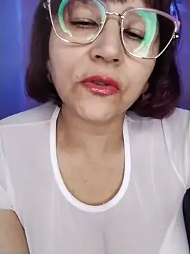 Snapshot of vitaminafranccesca chatting on June 2026 04:28:01 AM vitaminafranccesca online show from June 2026 04:28:01 AM