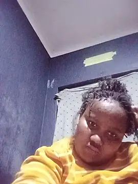 ChubbyMidgetxxx19 online show from May 2026 06:47:02 PM