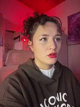 DannaaLovs online show from July 2026 10:40:02 AM