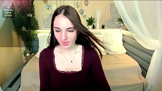 Snapshot of Maya_Winters chatting on July 2026 10:32:02 AM Maya Winters online show from July 2026 10:32:02 AM