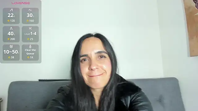 Snapshot of Lizeth_White_ chatting on June 2026 07:36:01 PM Lizeth White online show from June 2026 07:36:01 PM