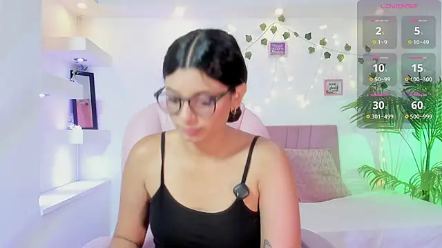 isabel space online show from June 2026 02:52:01 PM