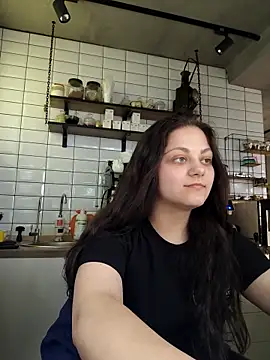 Molli lii online show from May 2026 12:21:02 PM